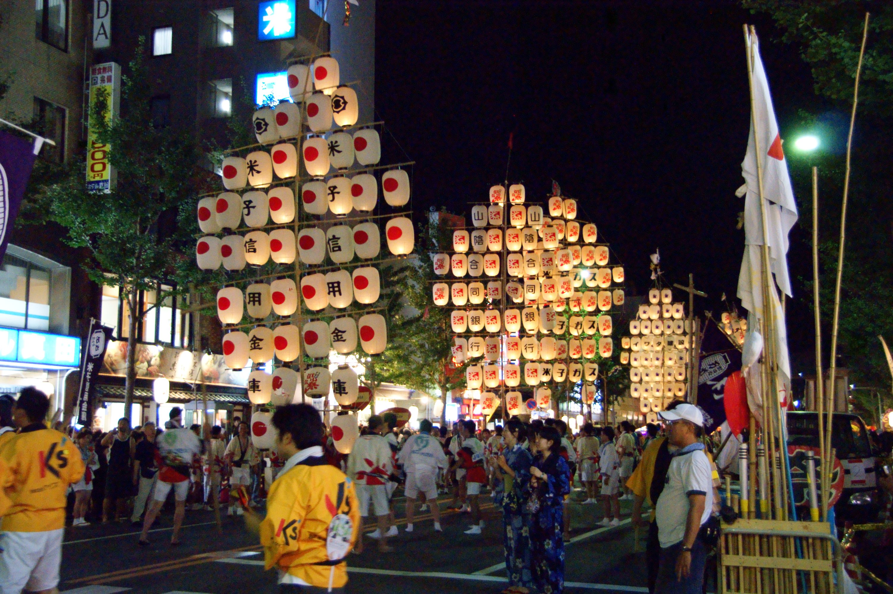 A challenging nine Buddhist lantern festival Yonago