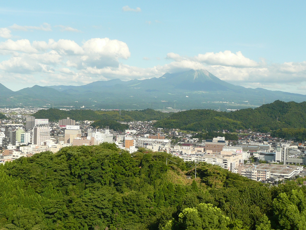 Daisen from Yonago Castle