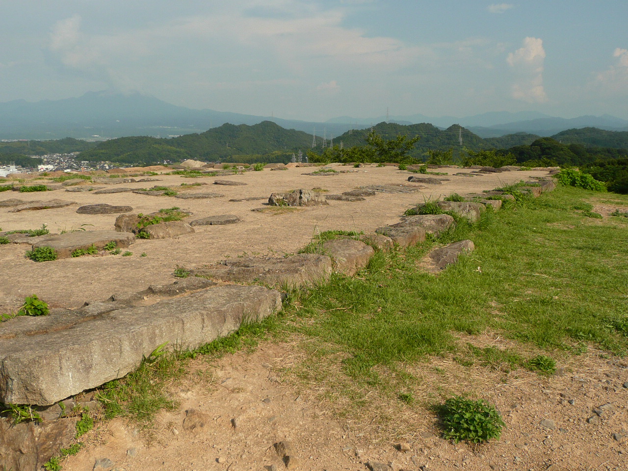 Yonago Castle tower ruins